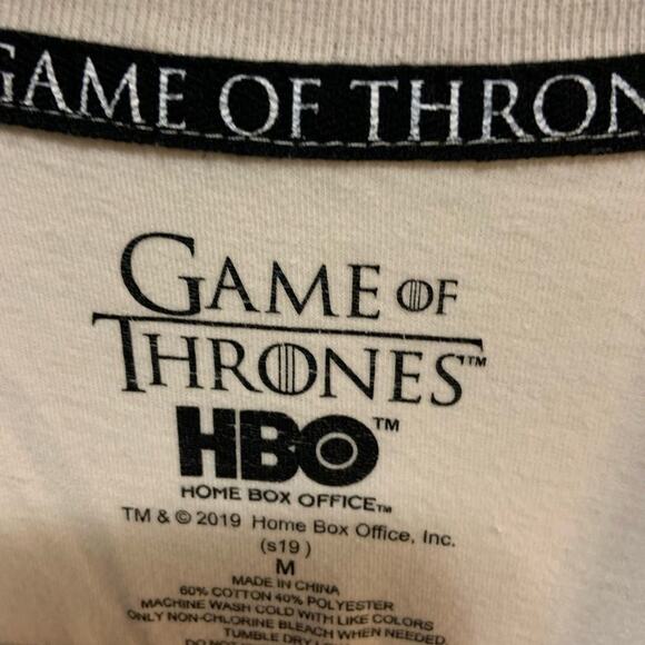 Game of Thrones tee shirt T-shirt  size med. Cool tee! - Picture 4 of 5